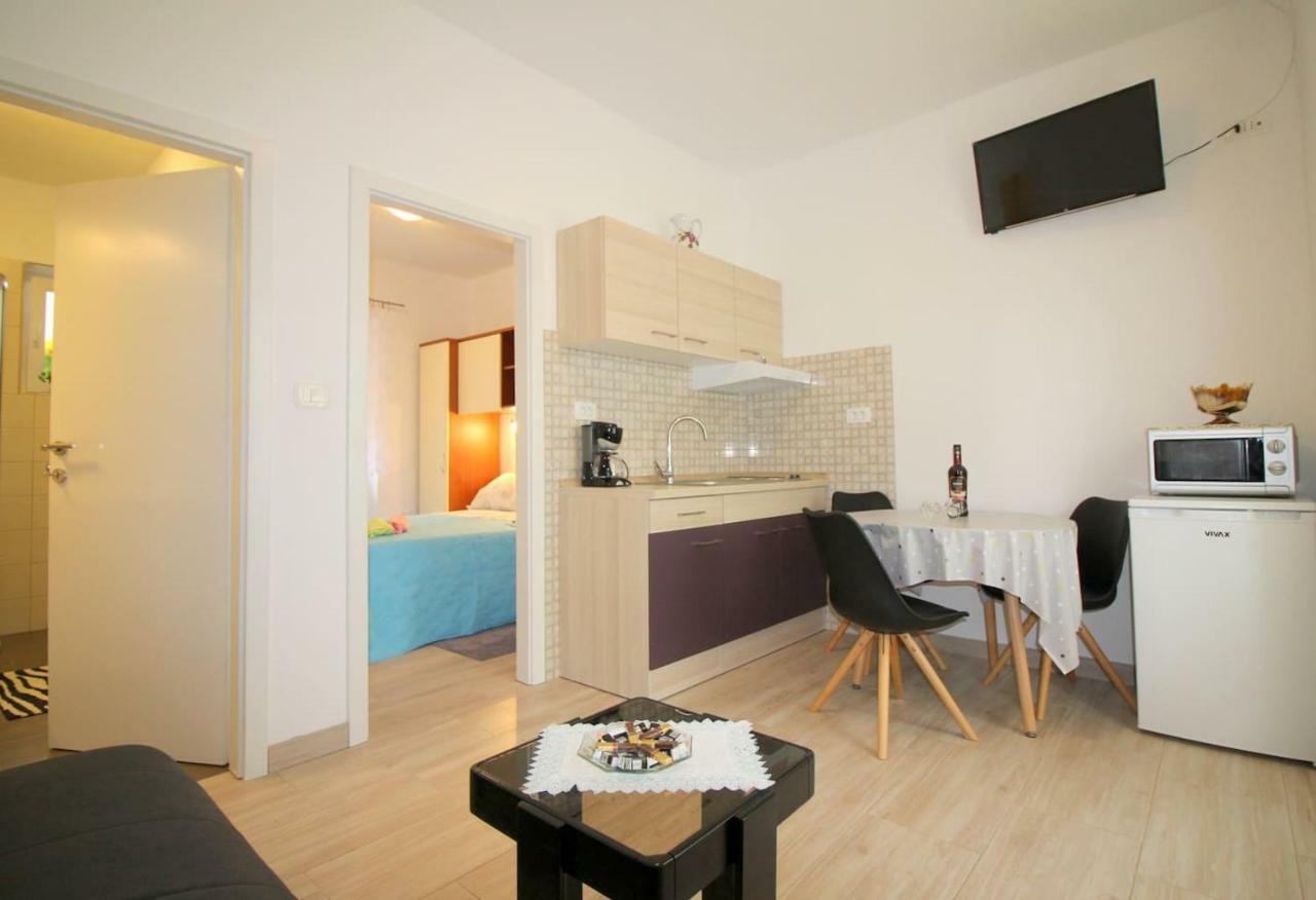 Apartment Noemi In City Center Poreč Zewnętrze zdjęcie